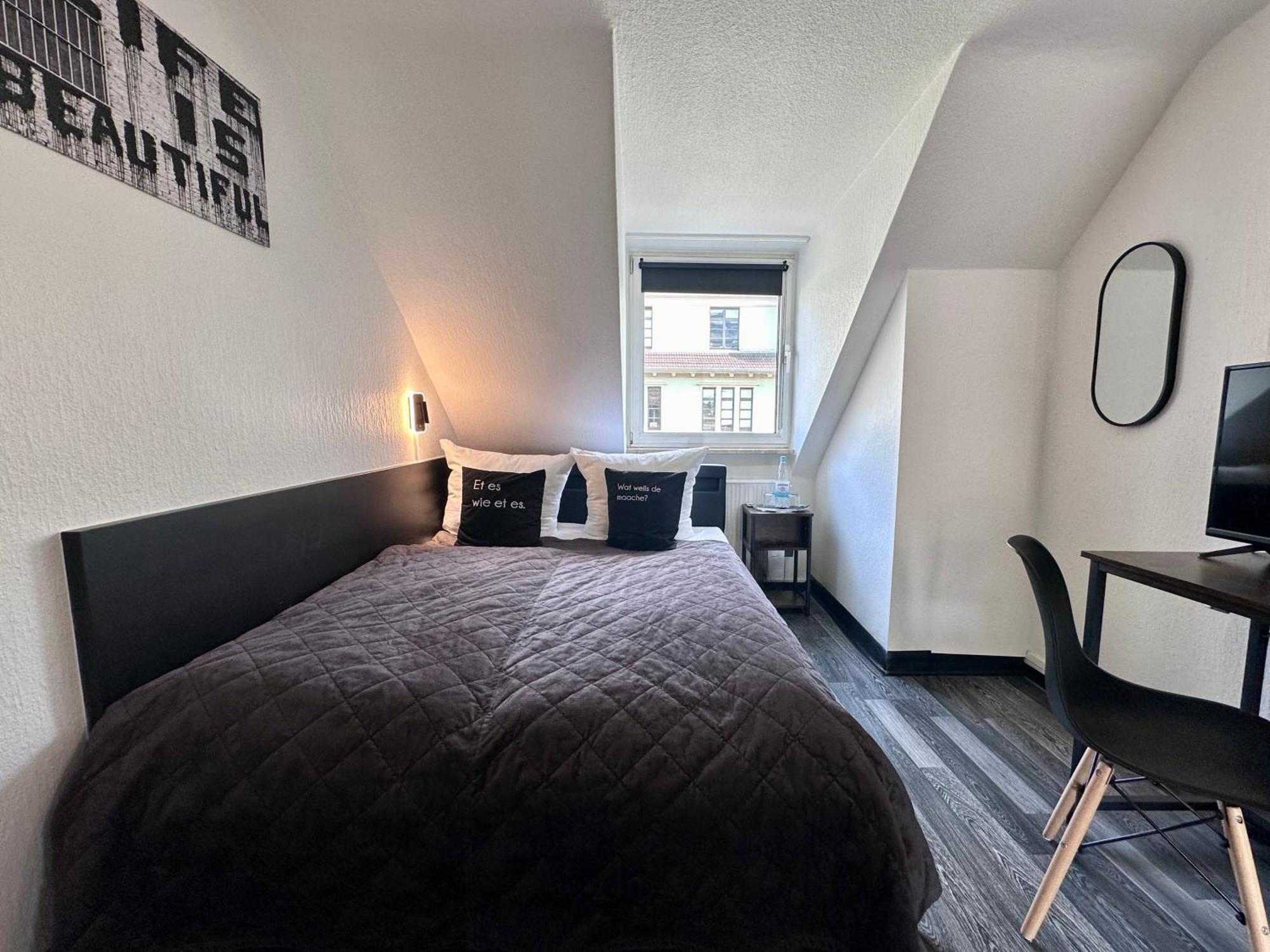 Hotel Alt Deutz City-Messe-Arena Kontaktloser Self Check-In Köln Kültér fotó